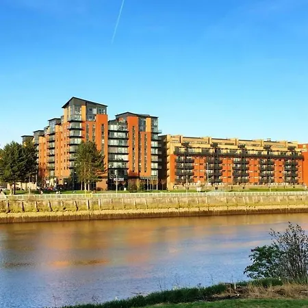 Glasgow City Centre G1 Penthouse With Riverviews - Duplex Buitenkant foto